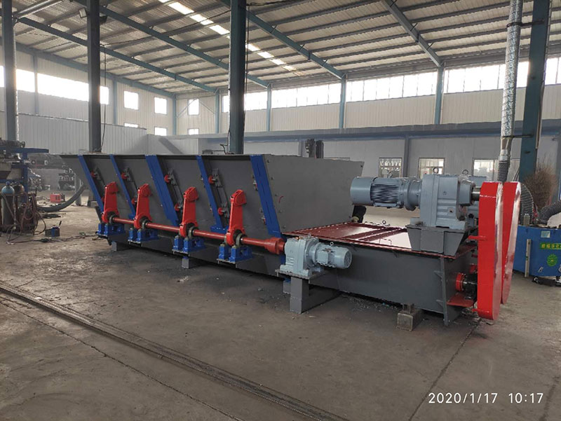 螺旋運(yùn)輸機(jī)傳動(dòng)裝置