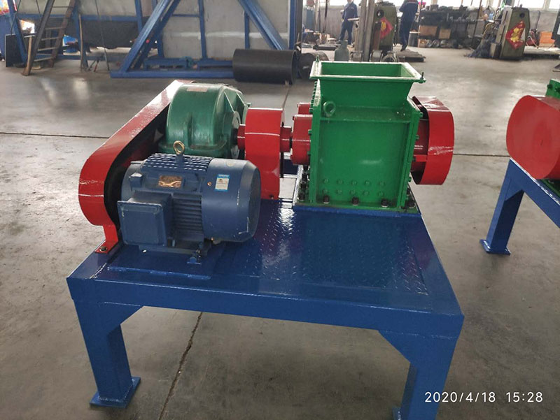 搖篩大型木塊撕碎機